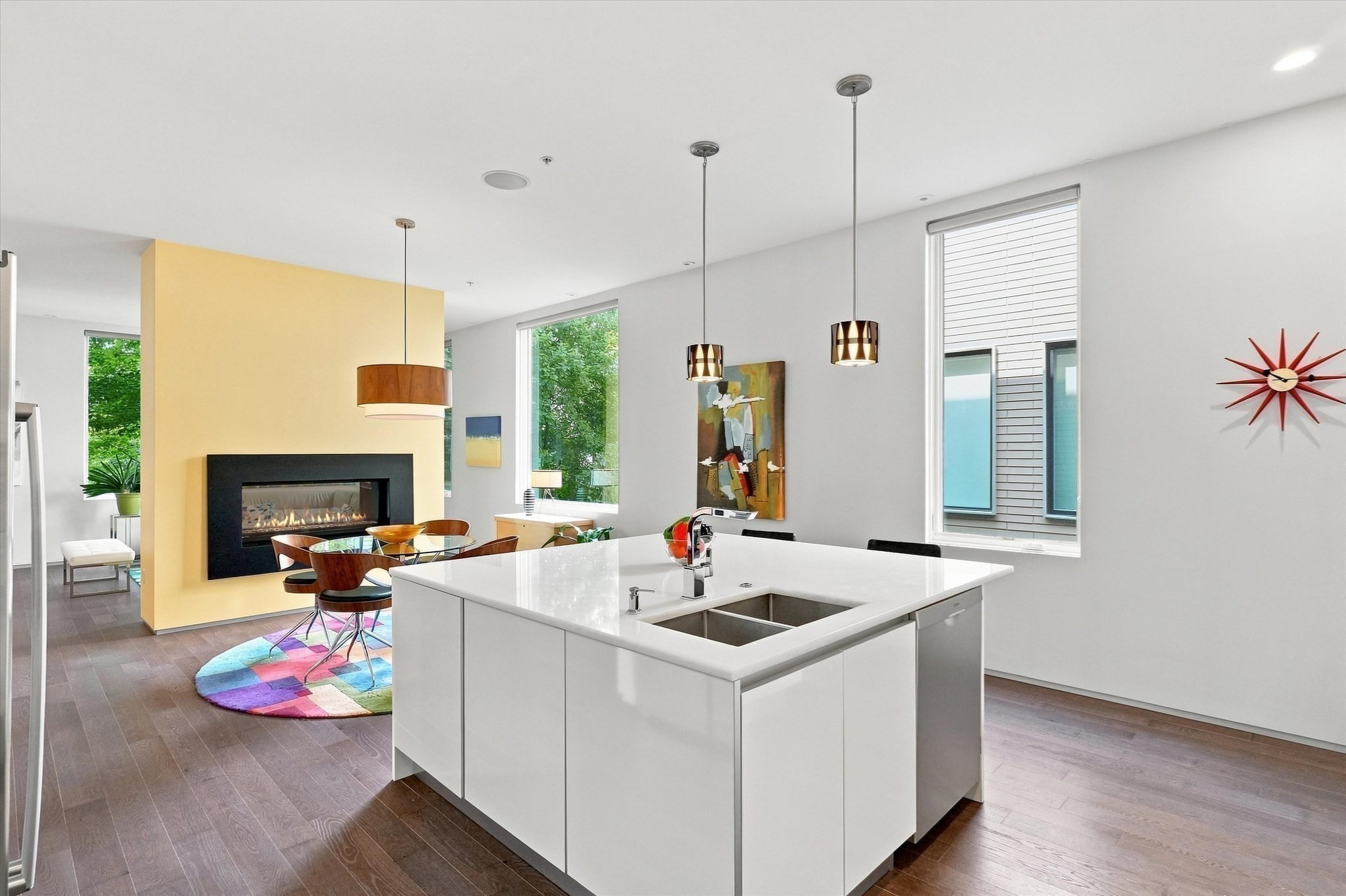 537 East 1st St # 5