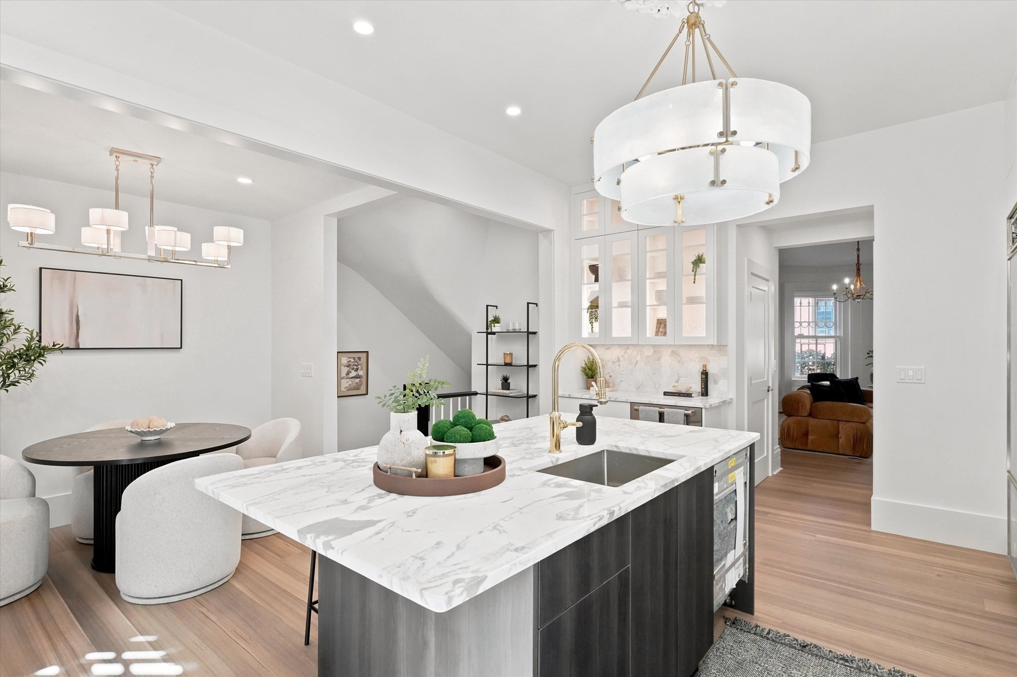 320 Shawmut Ave # 1