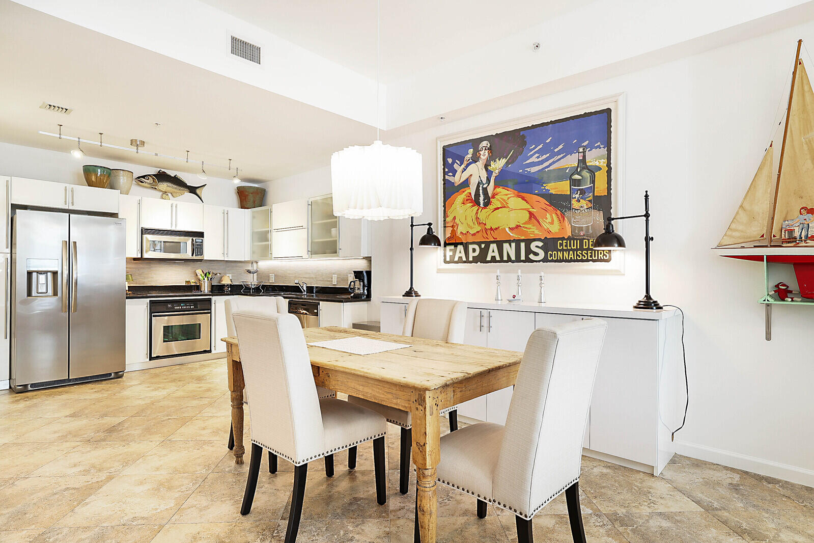 1617 N Flagler Drive 304