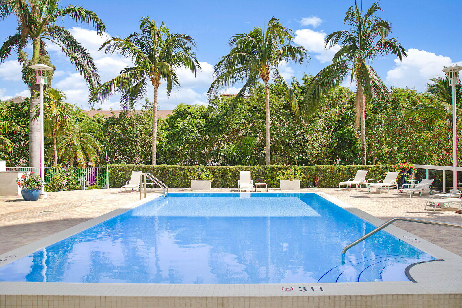 1617 N Flagler Drive 304
