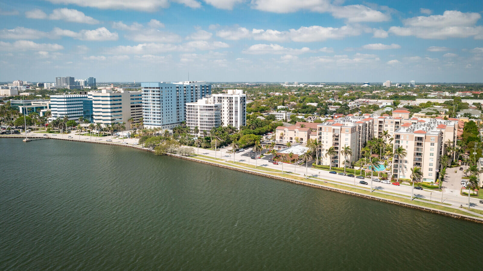 1617 N Flagler Drive 304