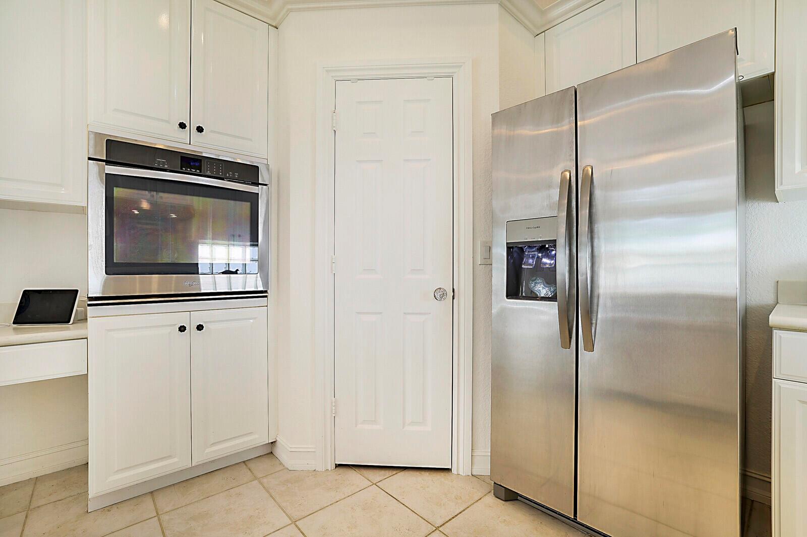 10744 Waterford Place