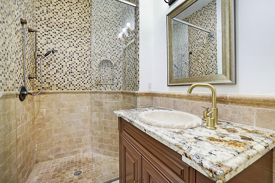 10744 Waterford Place