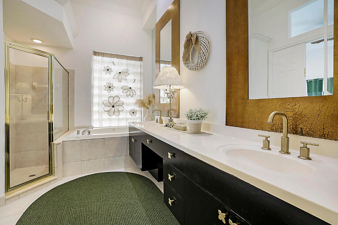 10744 Waterford Place