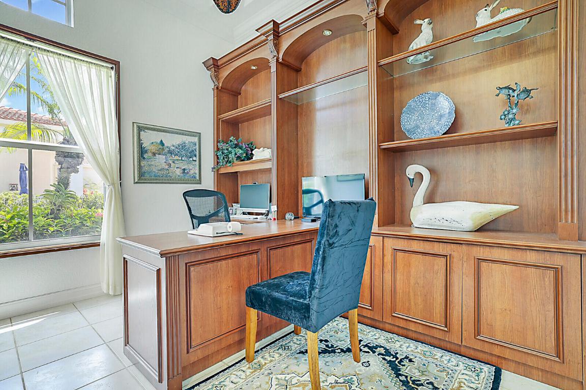 10744 Waterford Place