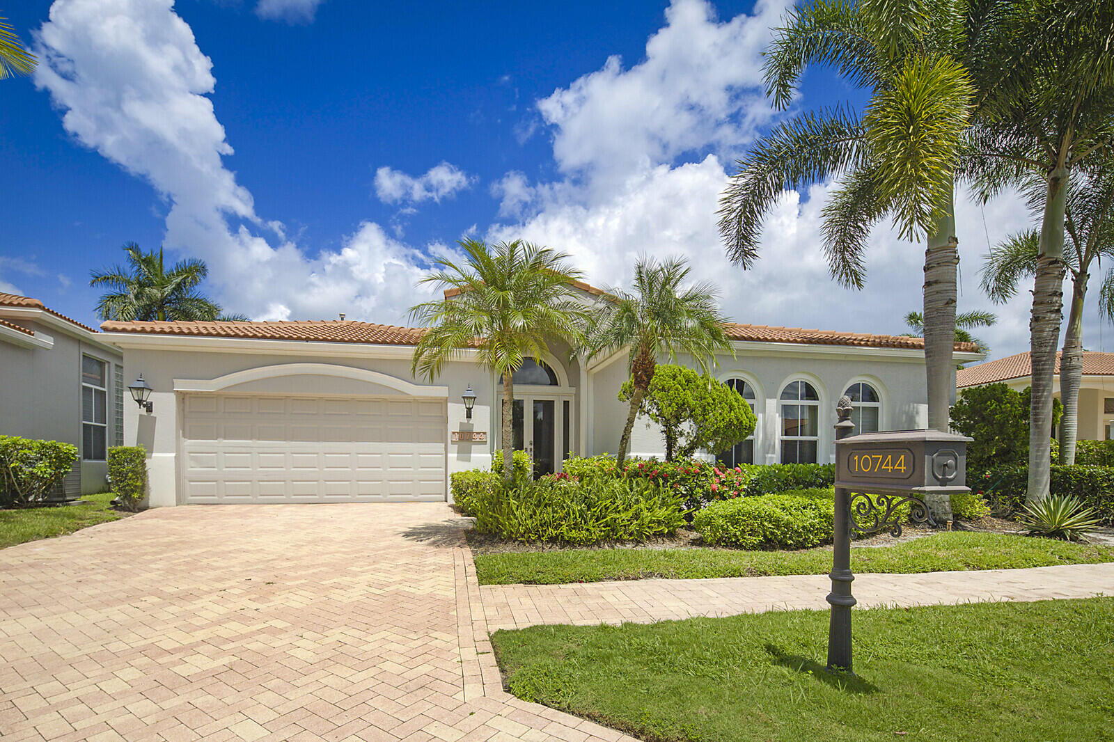 10744 Waterford Place