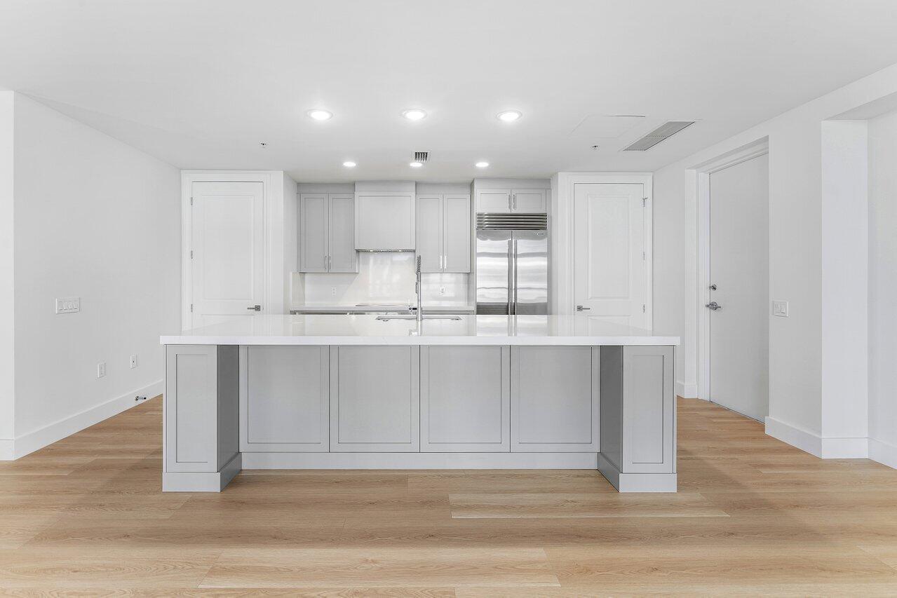 178 Lake Drive 4102