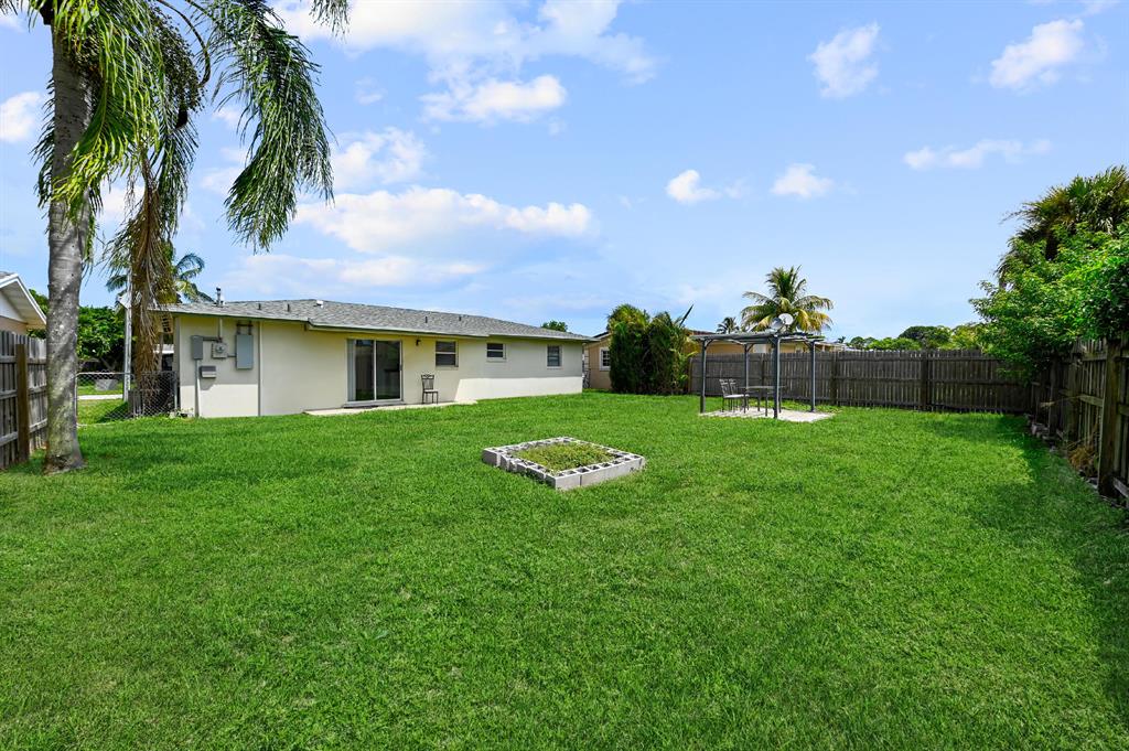 3676 Island Road