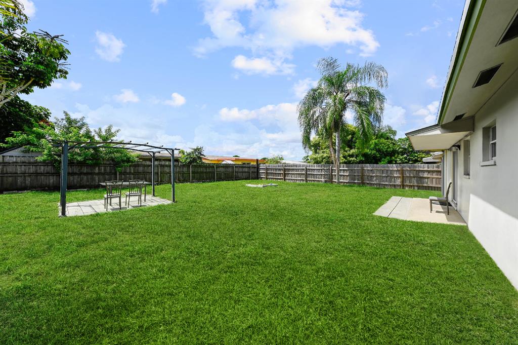 3676 Island Road