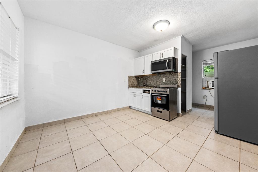 711 N 4th Street Unit: 3