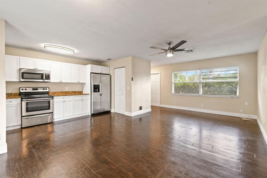 3744 Island Road
