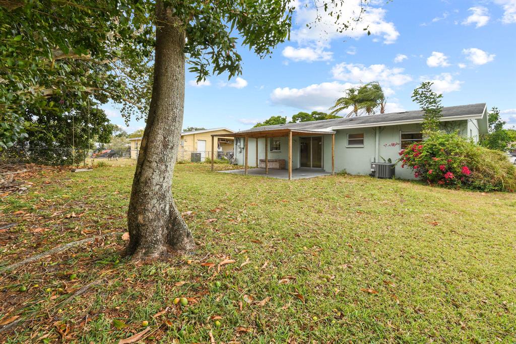 3744 Island Road