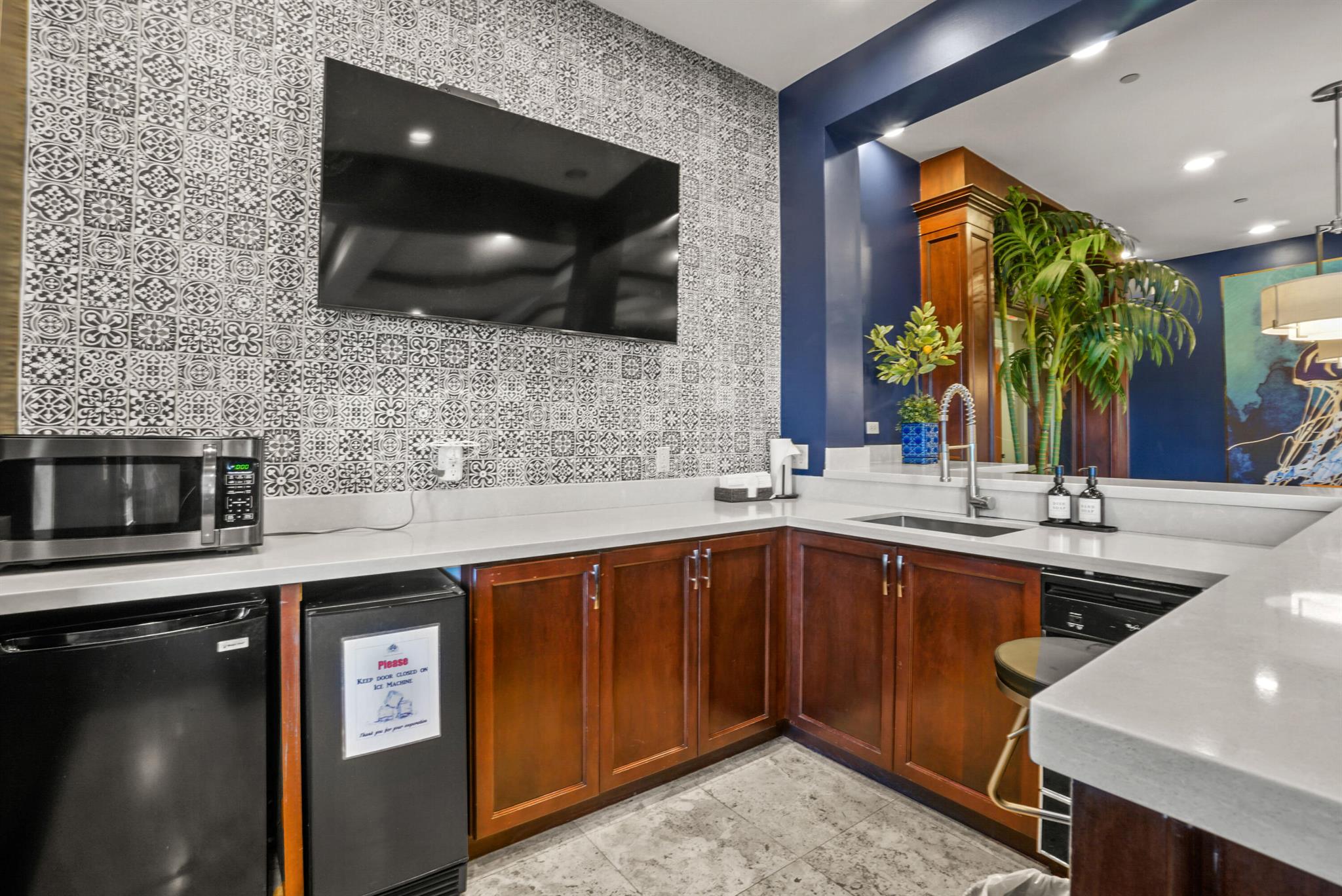 4403 Tuscany Way