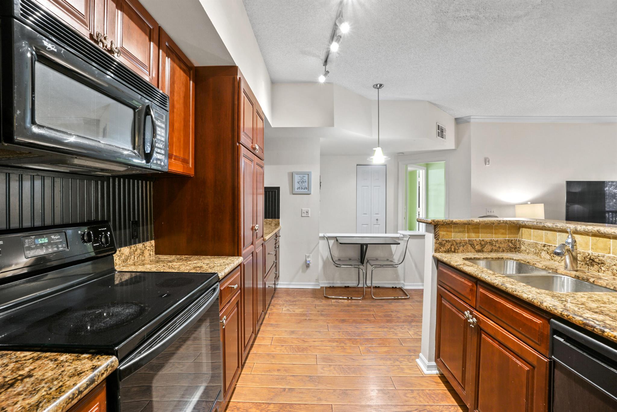 4403 Tuscany Way