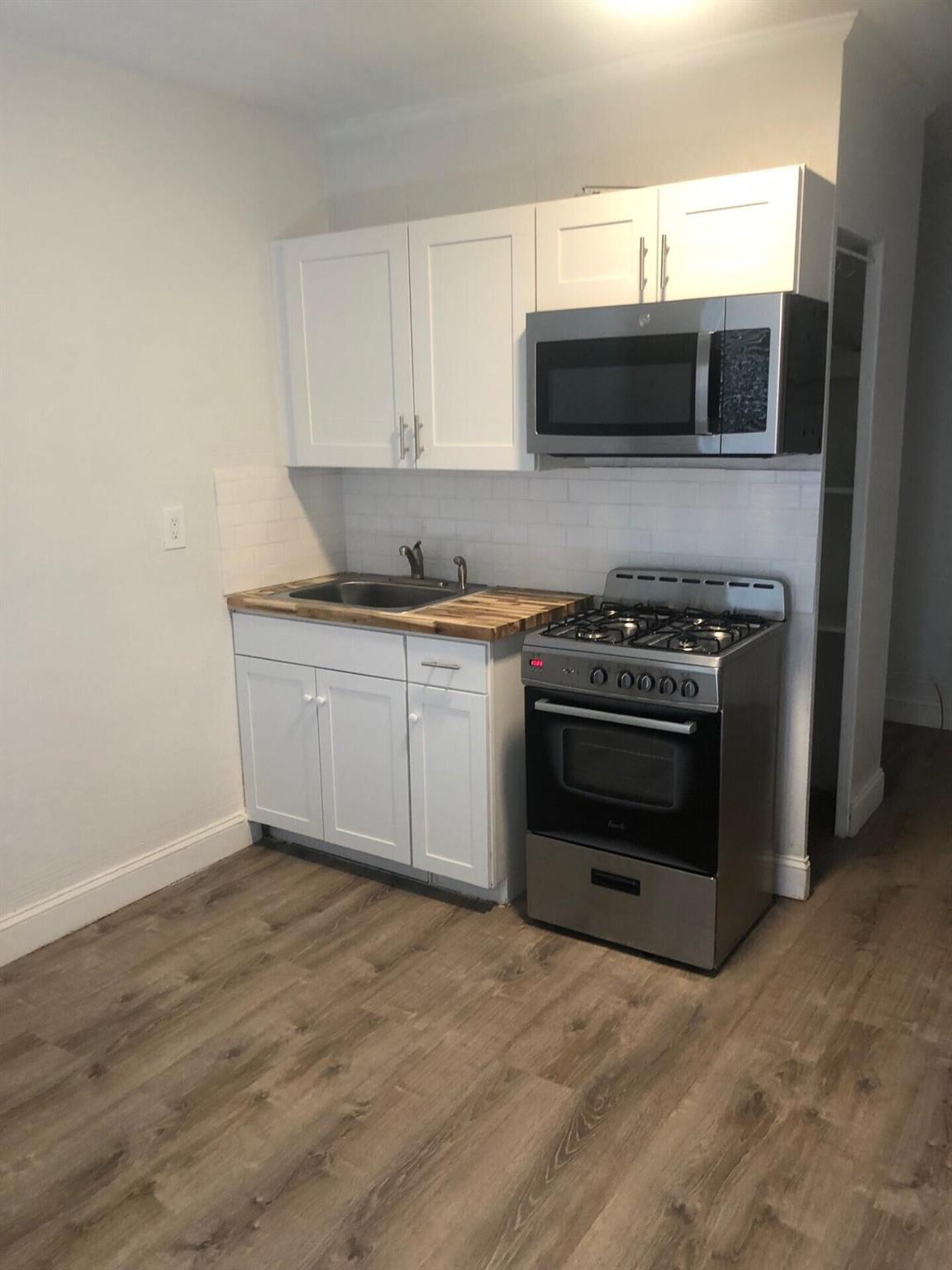 715 N 4th Street Unit: 1