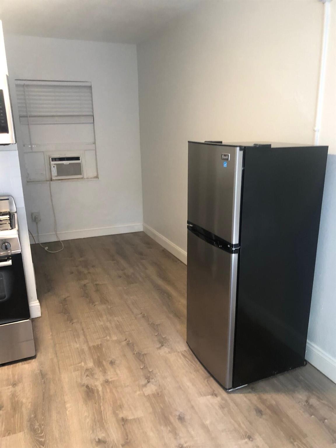 715 N 4th Street Unit: 1