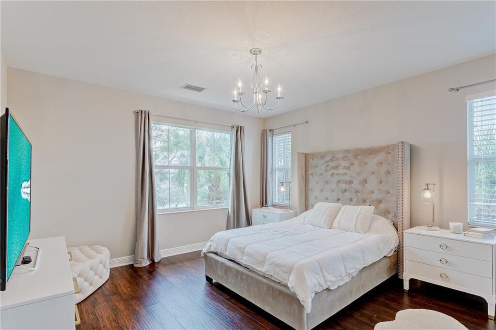 5150 Hamilton Court