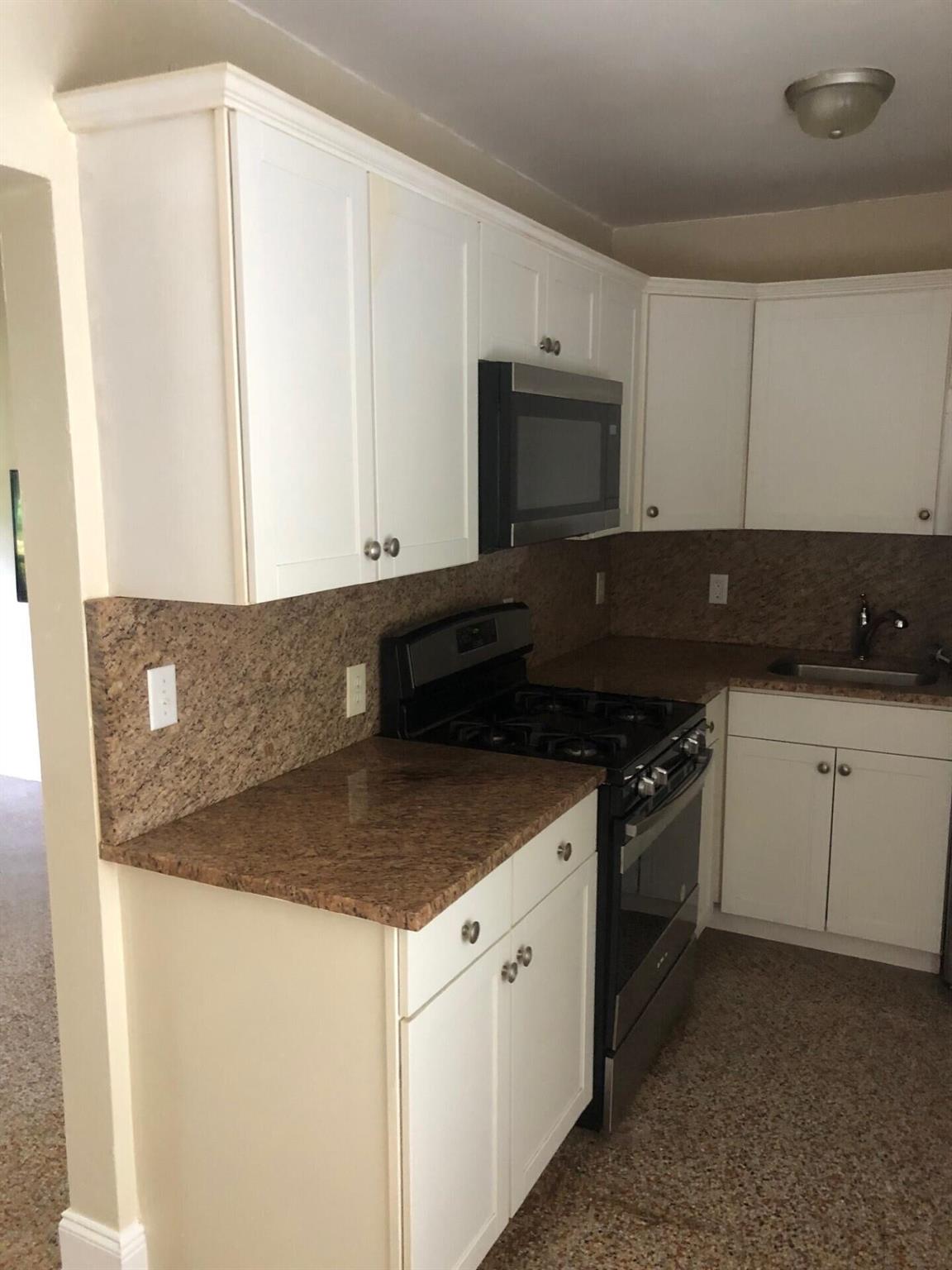 523 N M Street Unit: 4