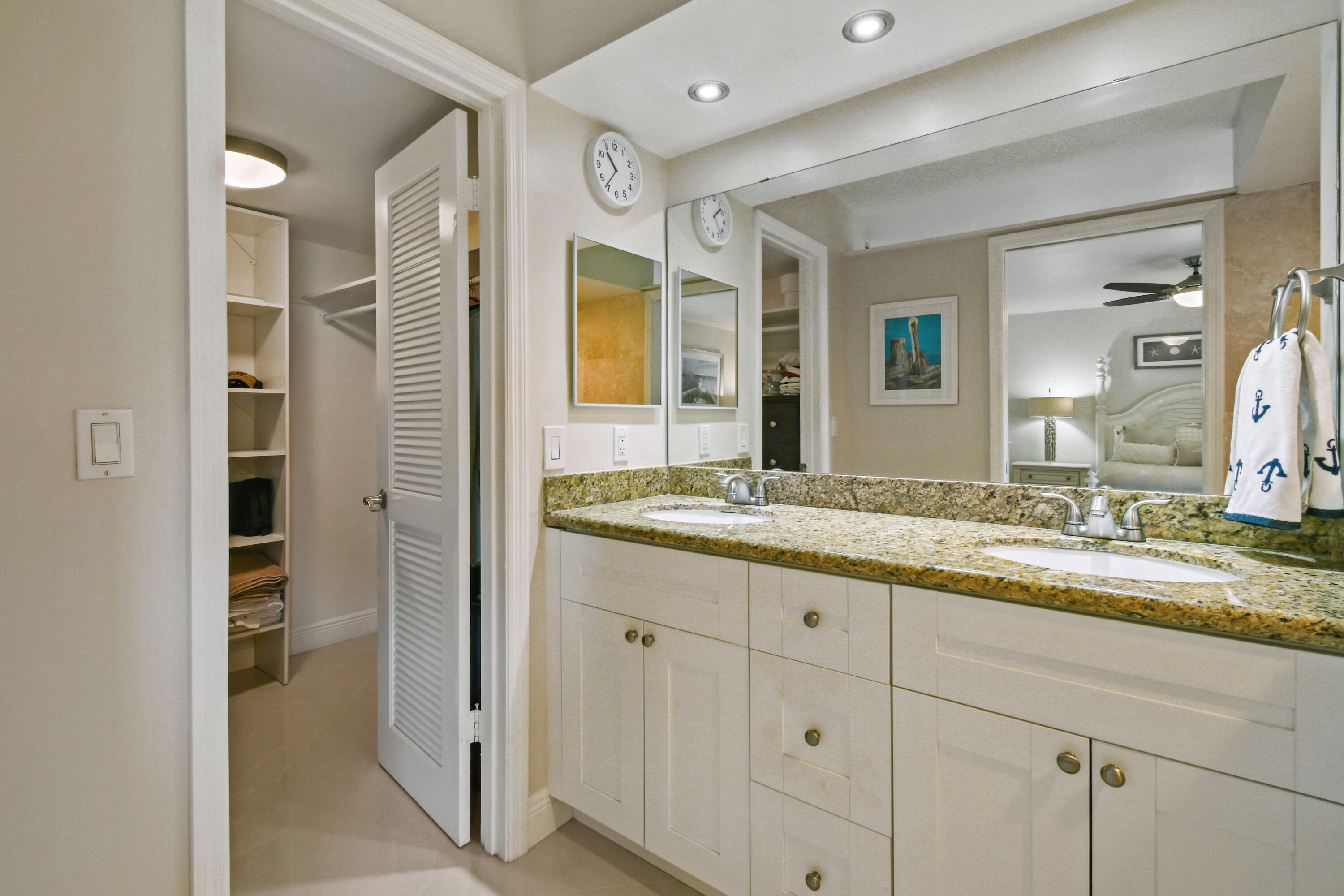 955 Egret Circle Unit: 208