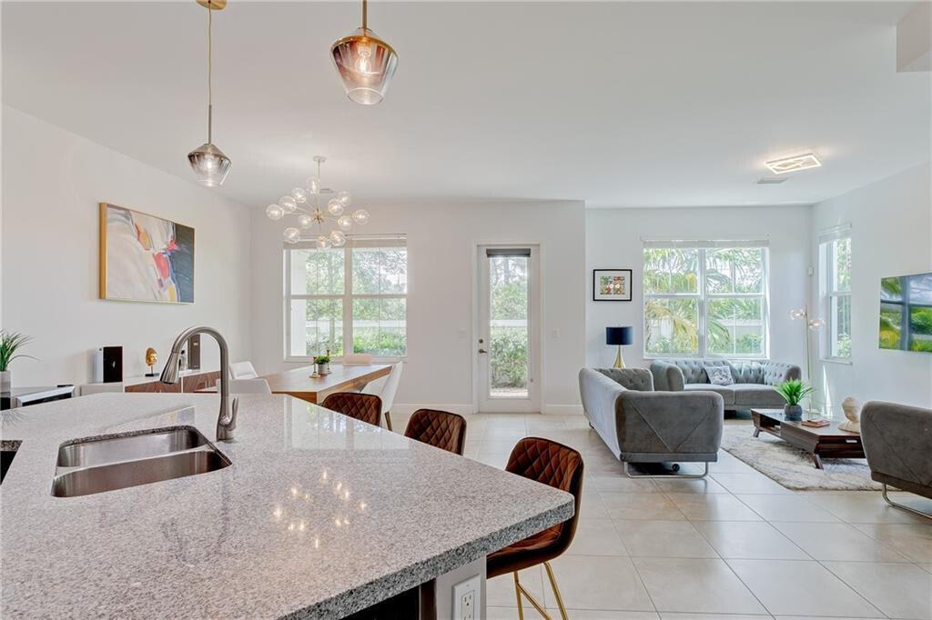5150 Hamilton Court