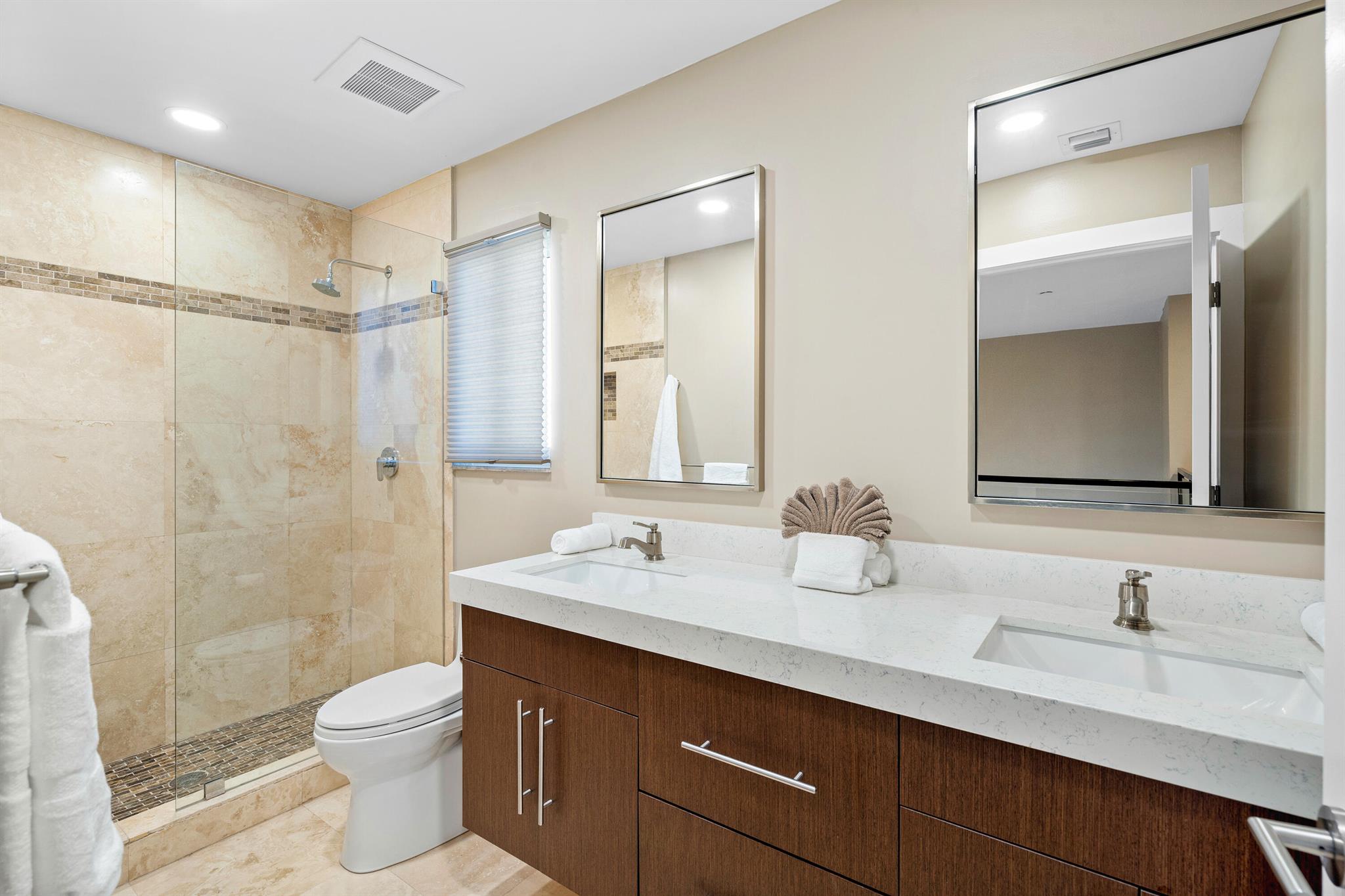 2115 S Ocean Boulevard 7