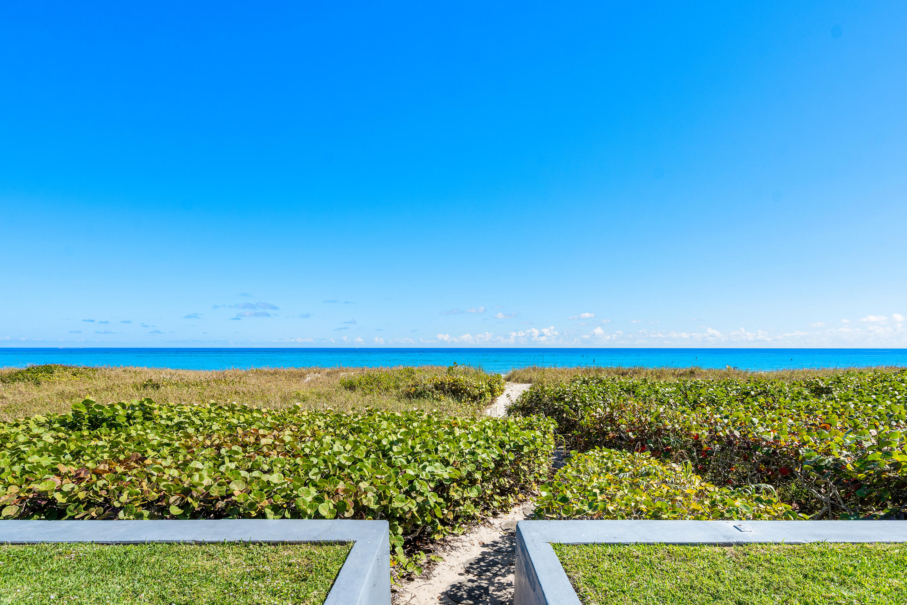 2115 S Ocean Boulevard 7