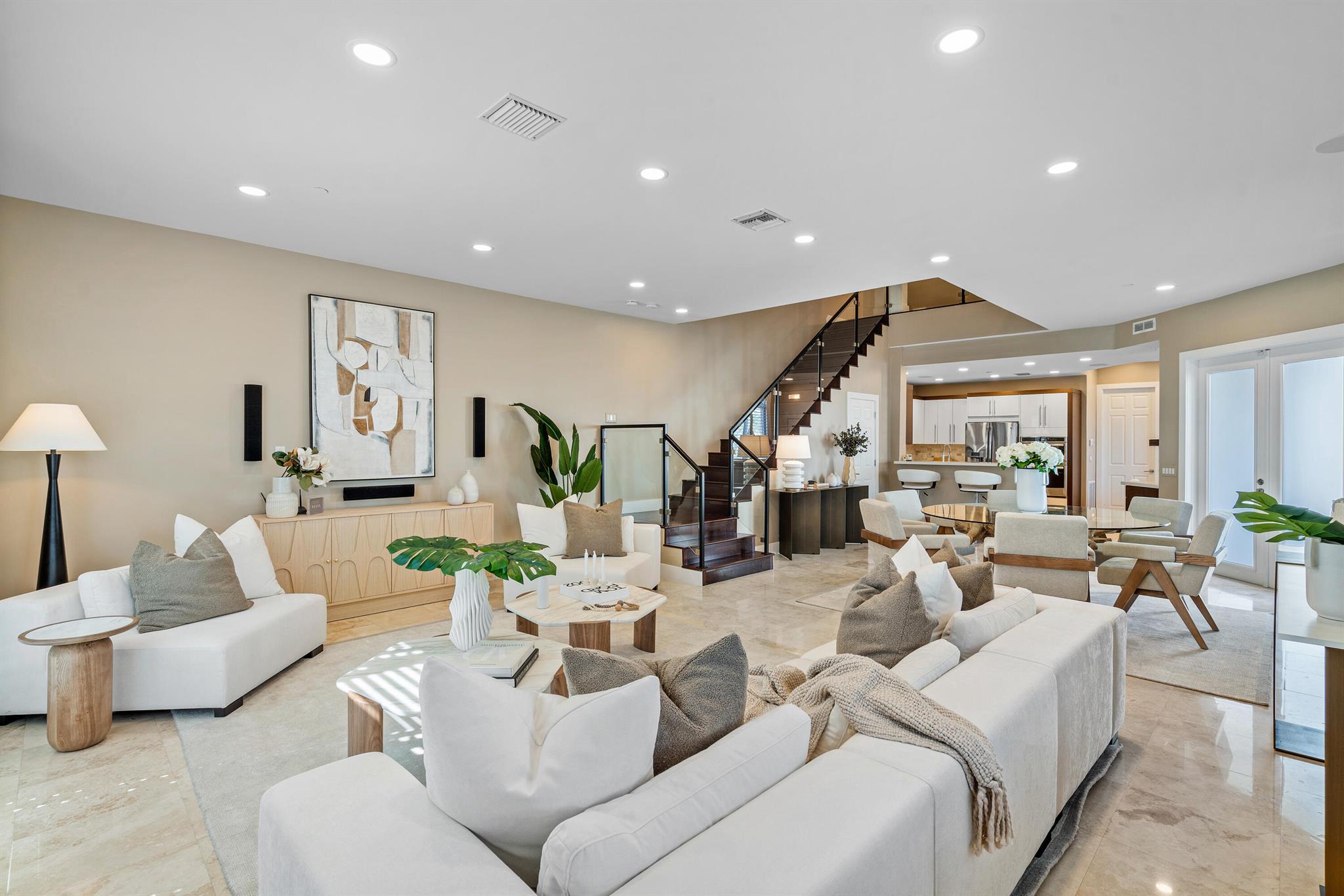 2115 S Ocean Boulevard 7