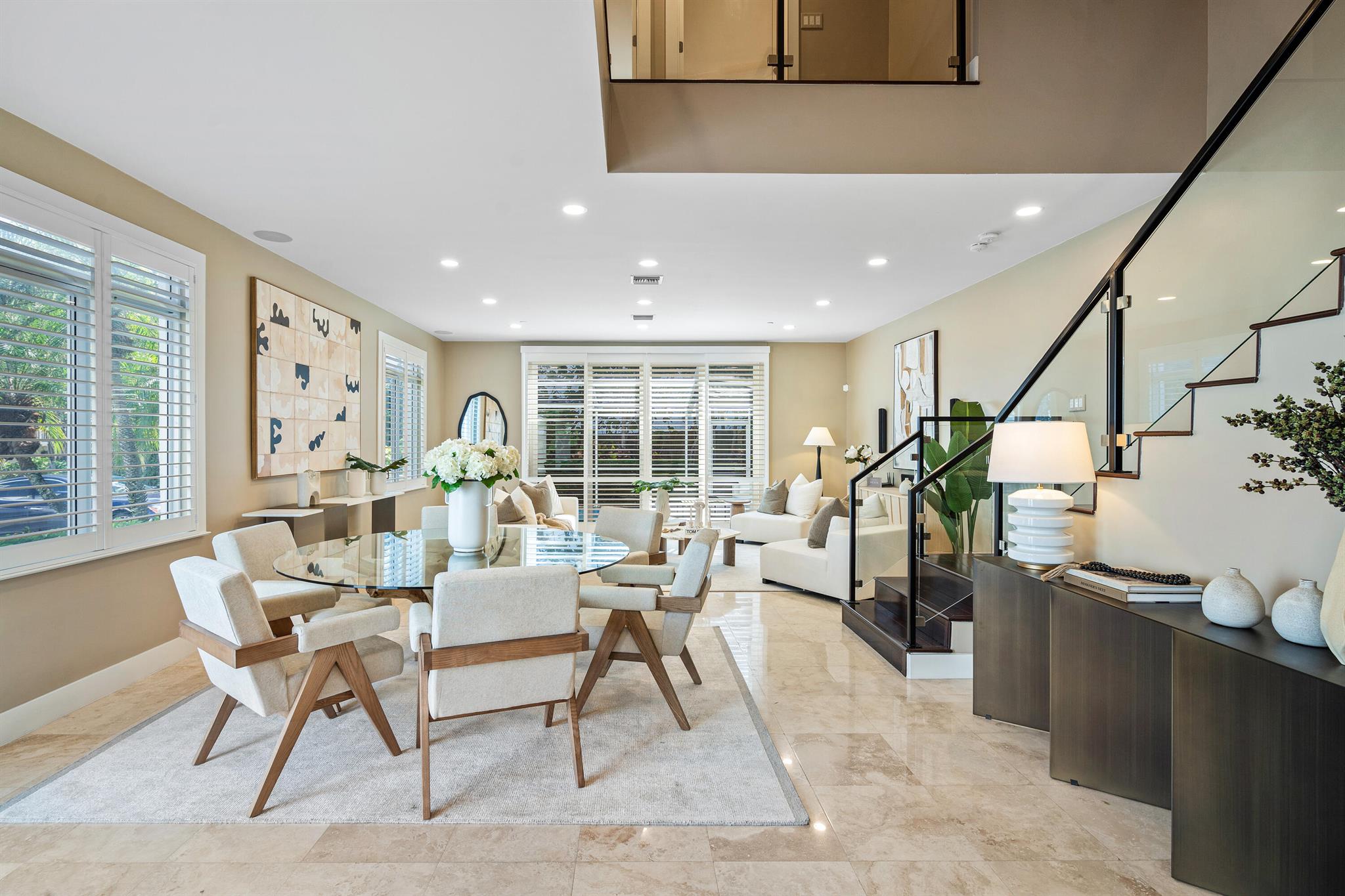 2115 S Ocean Boulevard 7