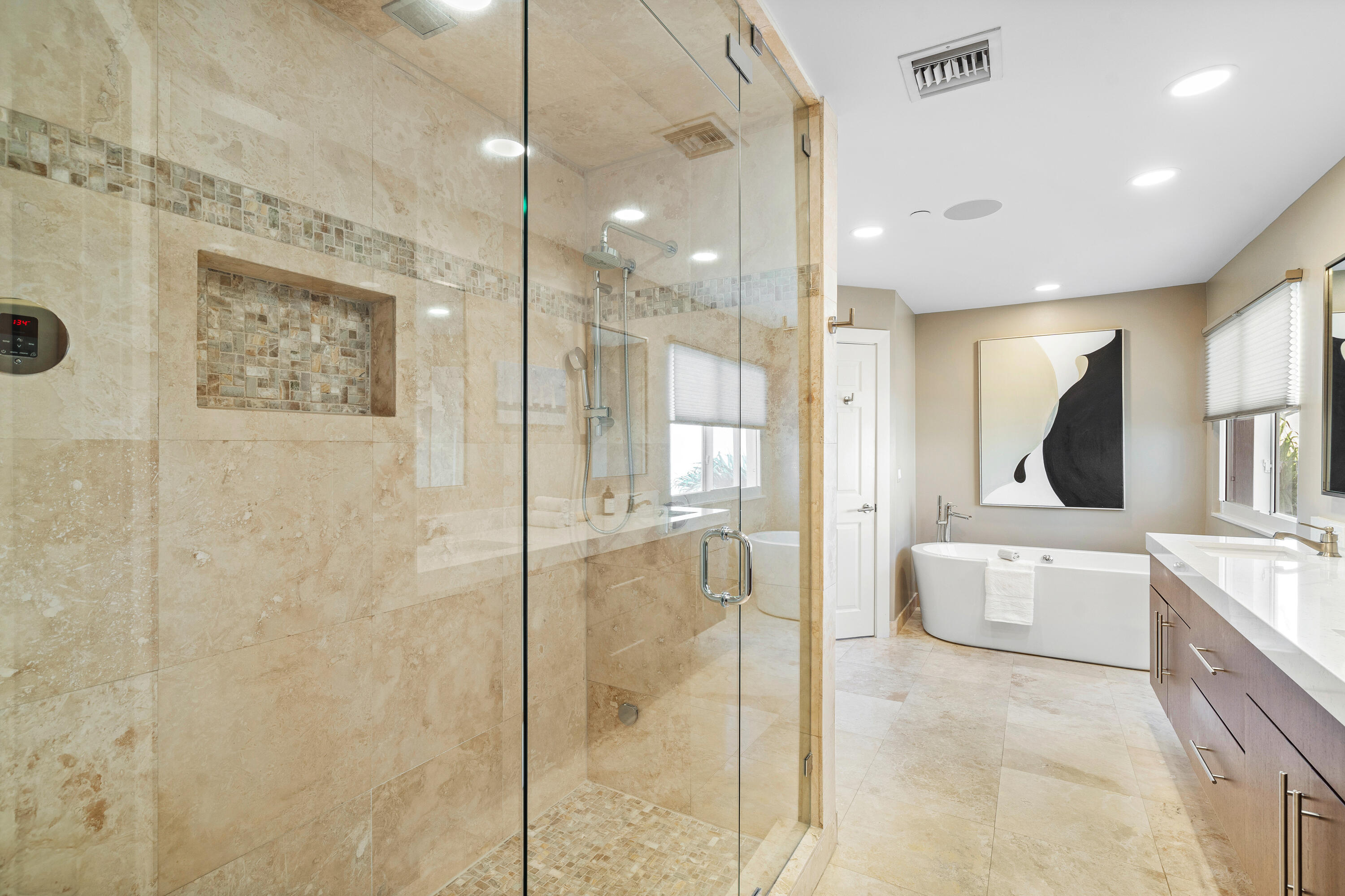 2115 S Ocean Boulevard 7