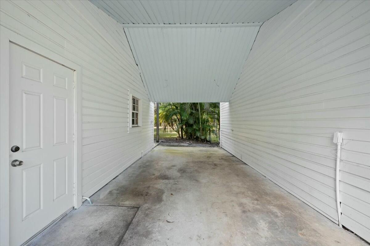 17647 112th Drive N