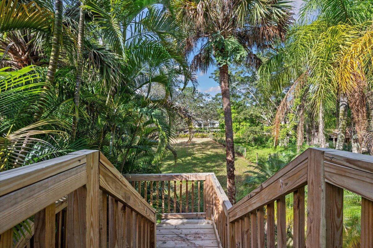 17647 N 112th Drive N