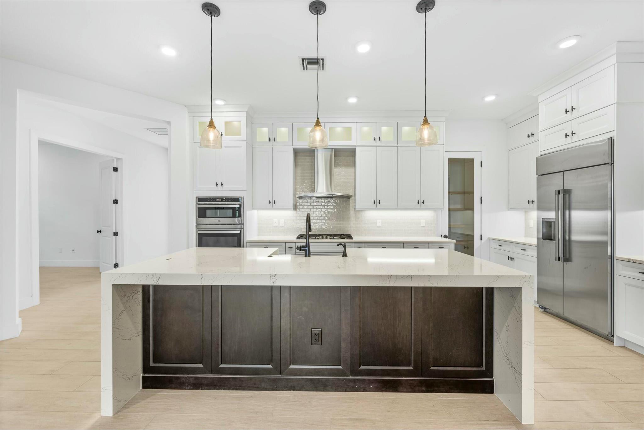 15763 Longboat Key Drive