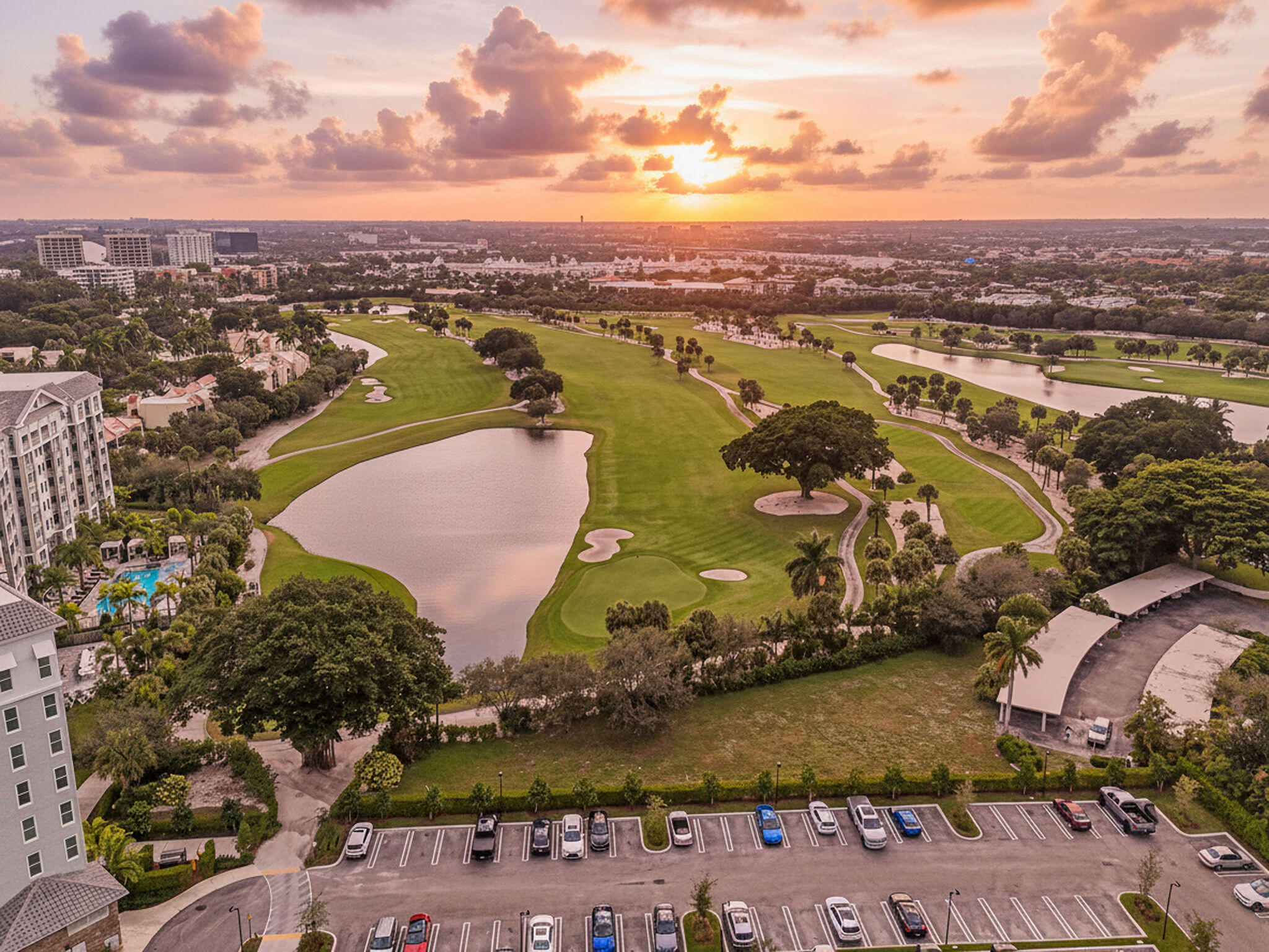 2400 Presidential Way 2006