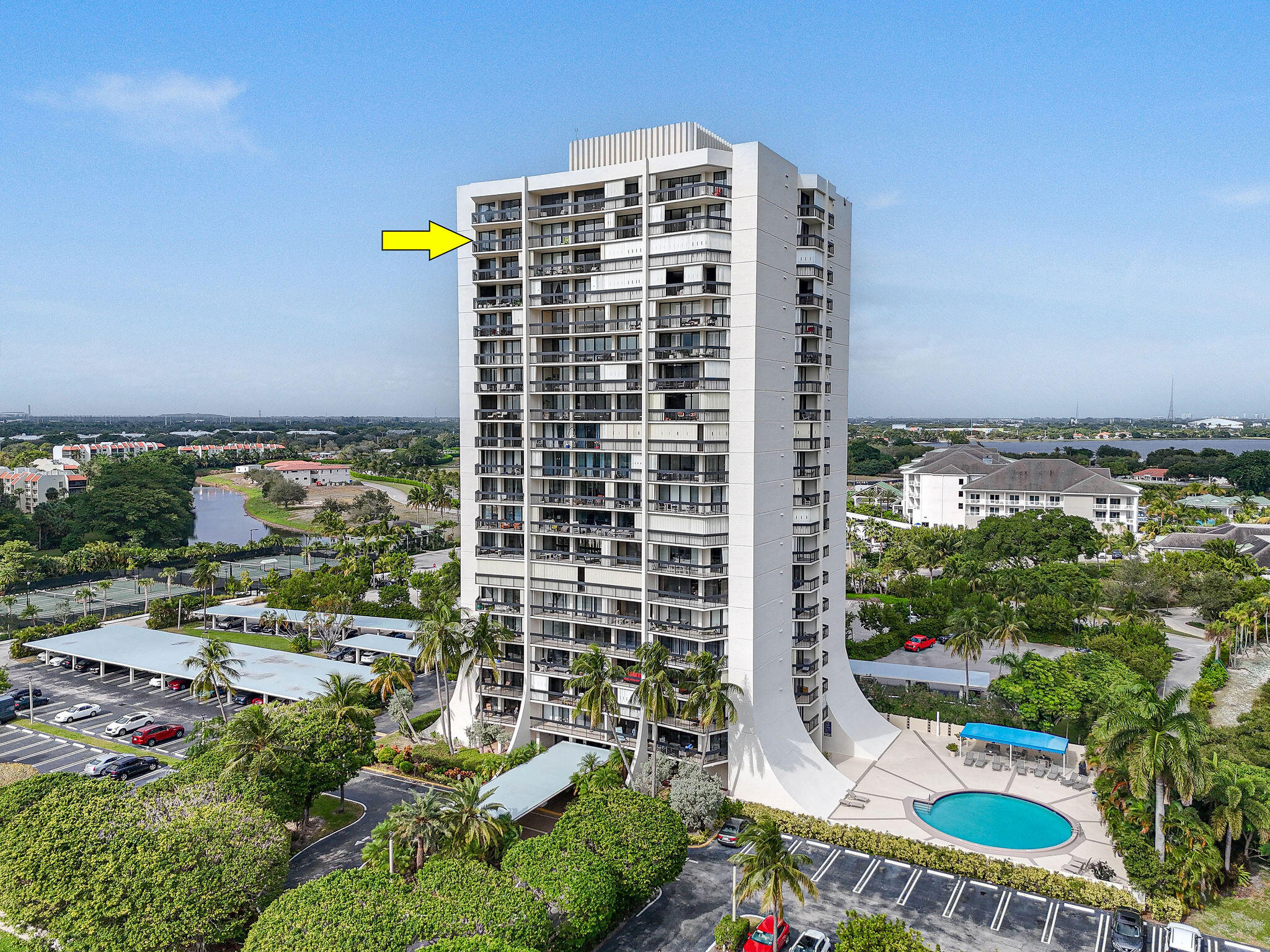 2400 Presidential Way 2006