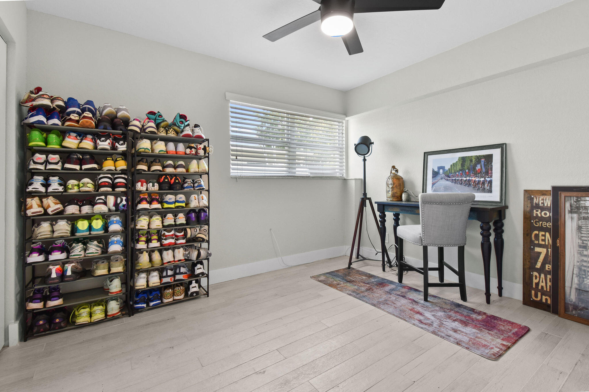 912 SE 15th Court