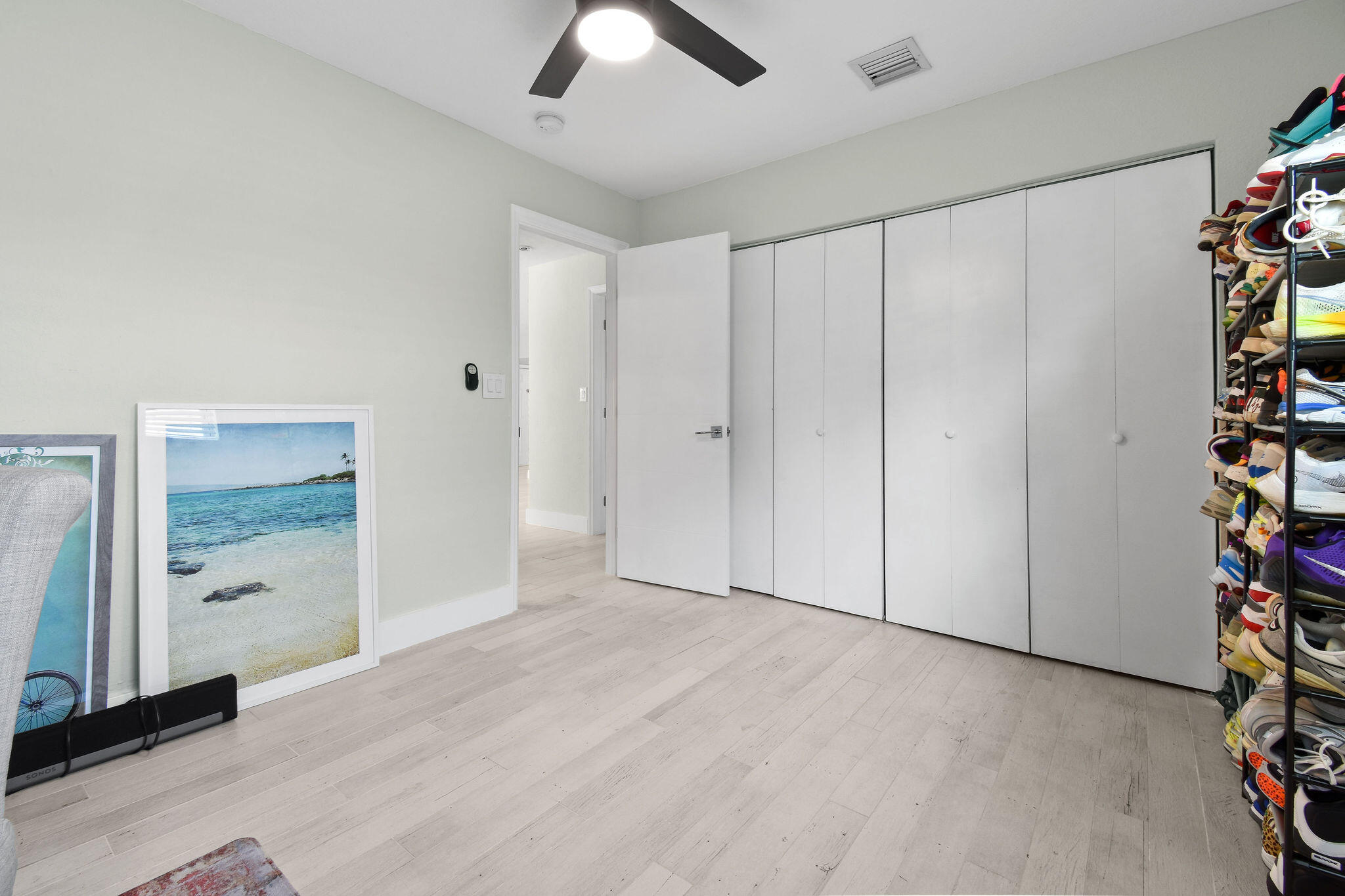 912 SE 15th Court
