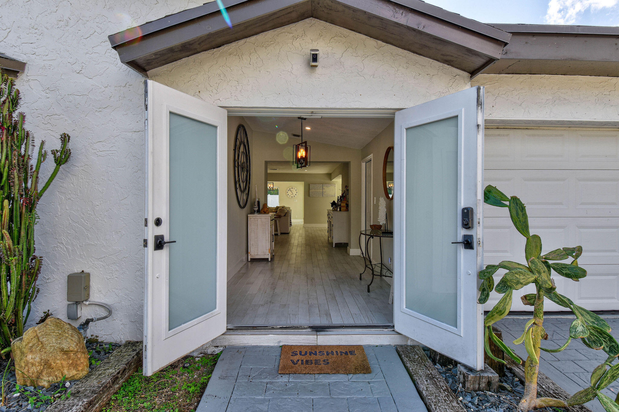 912 SE 15th Court