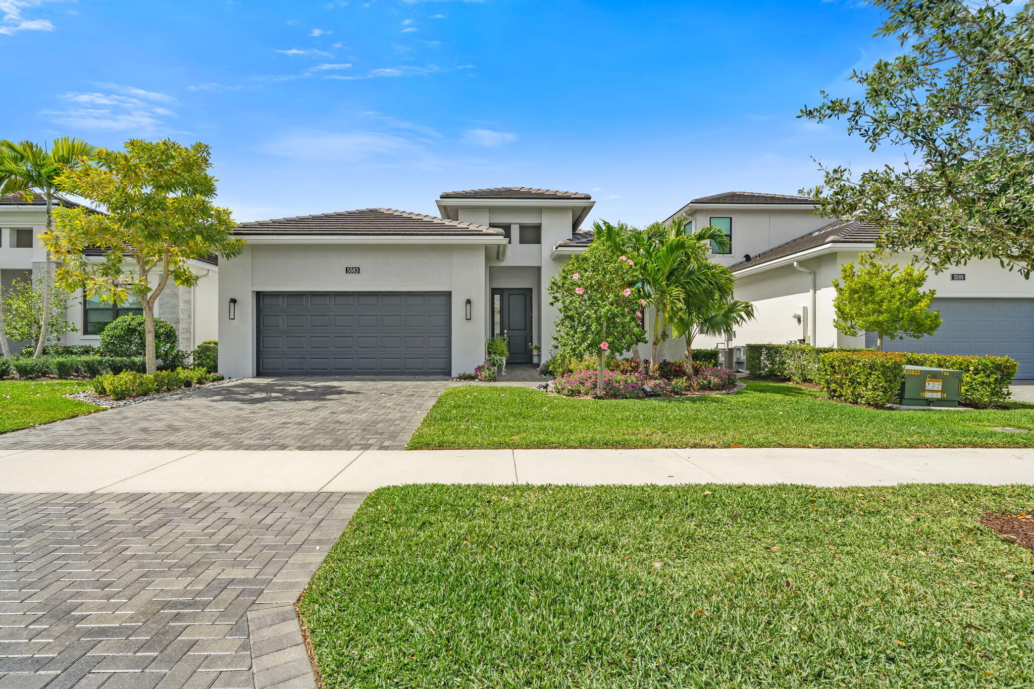 5583 Captiva Lane