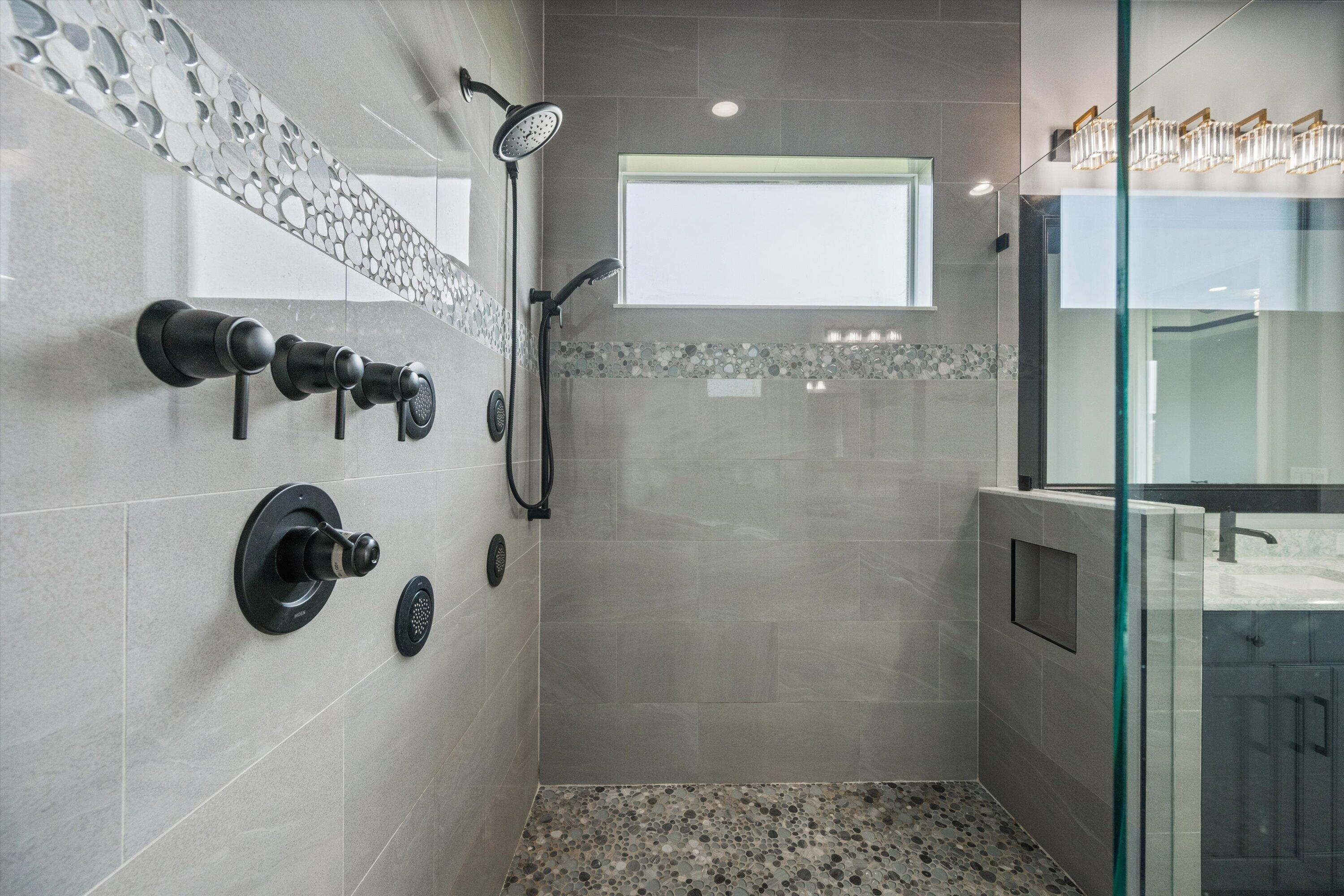 16172 Melogold Drive