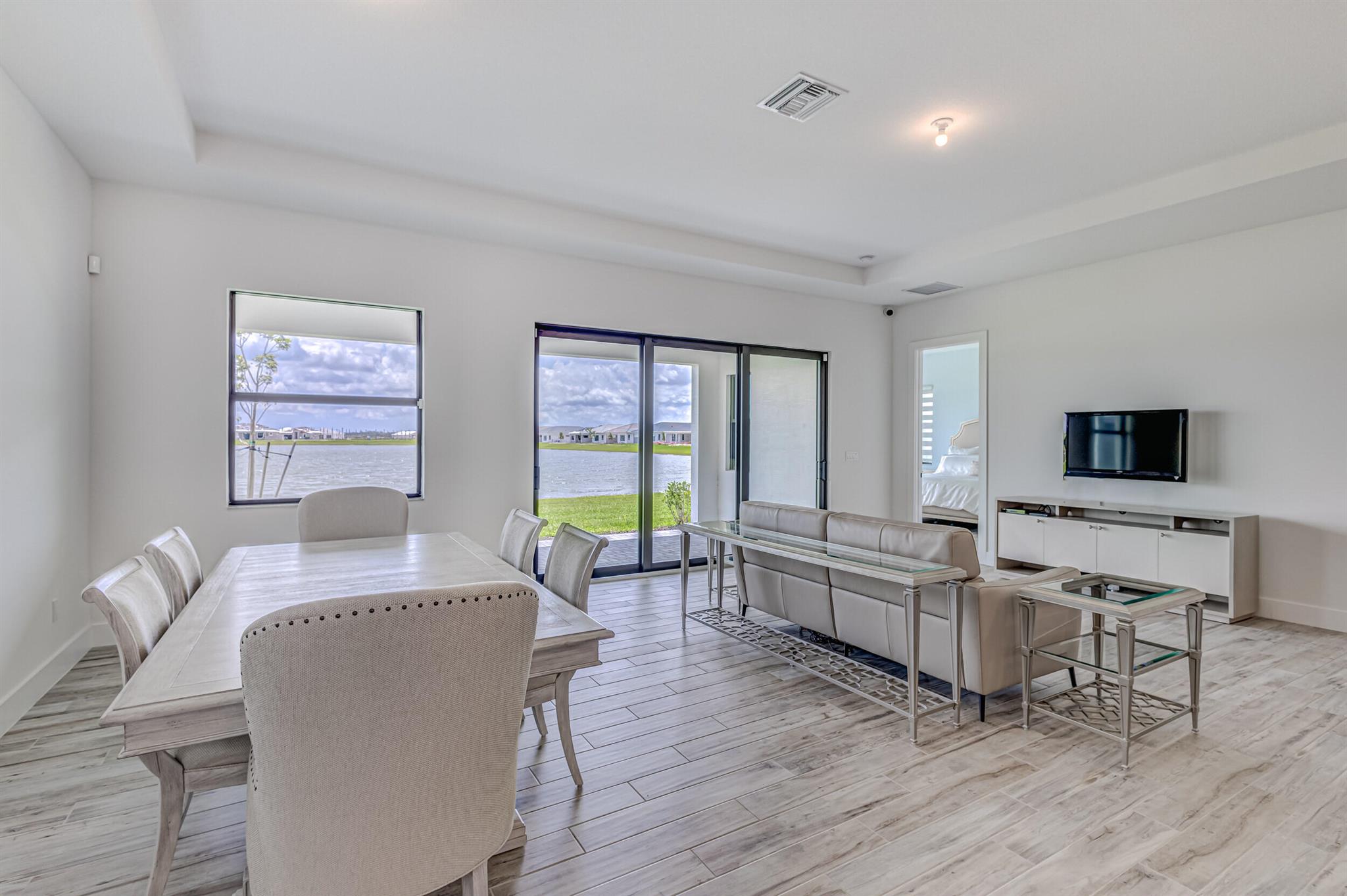 5356 Santa Rosa Lane