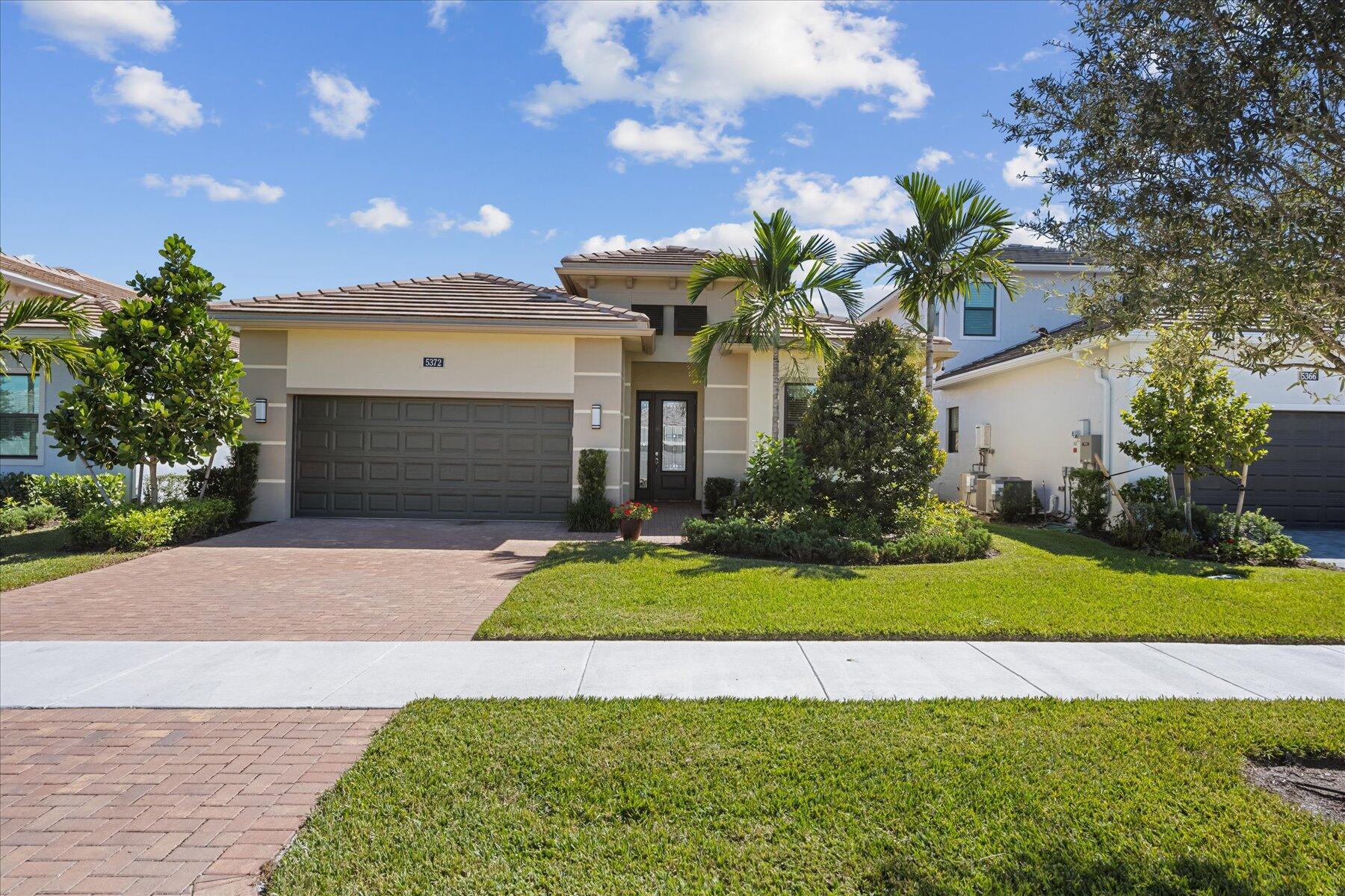 5372 Santa Rosa Lane