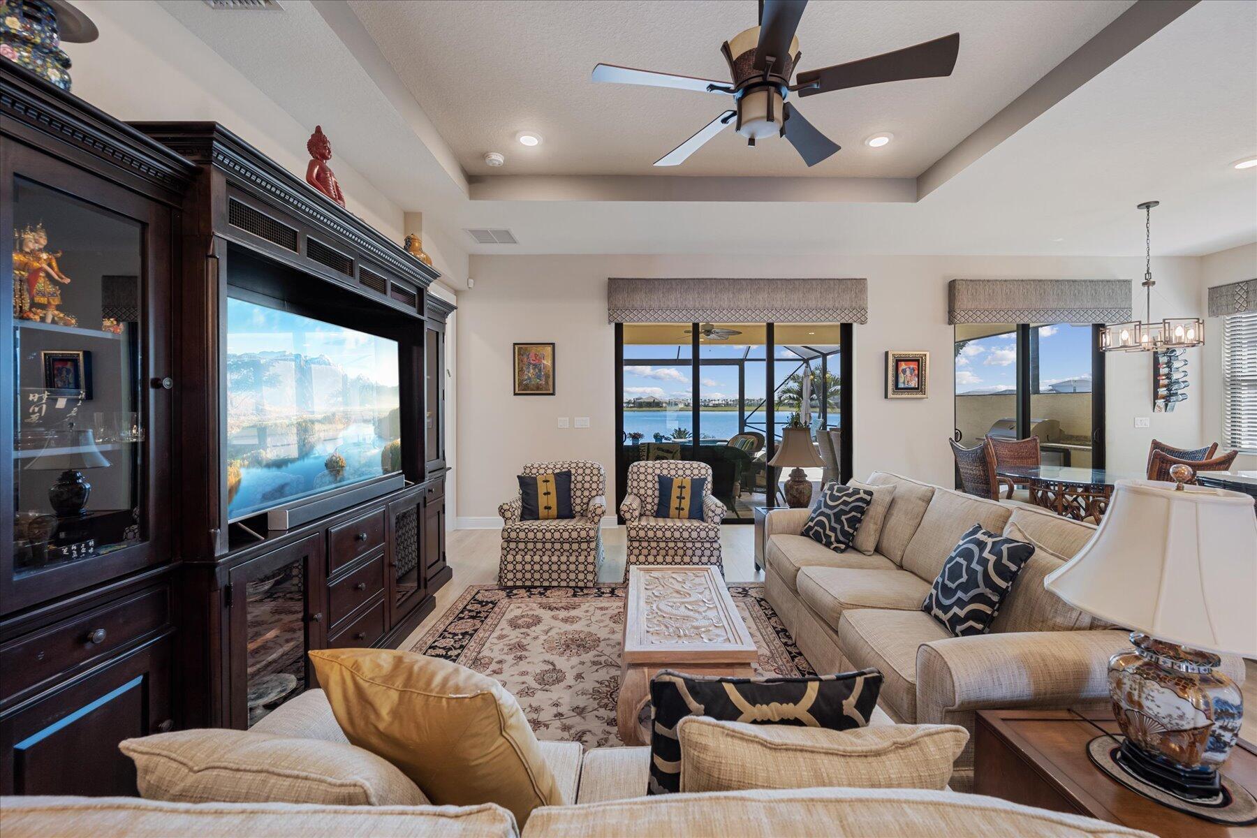 5372 Santa Rosa Lane