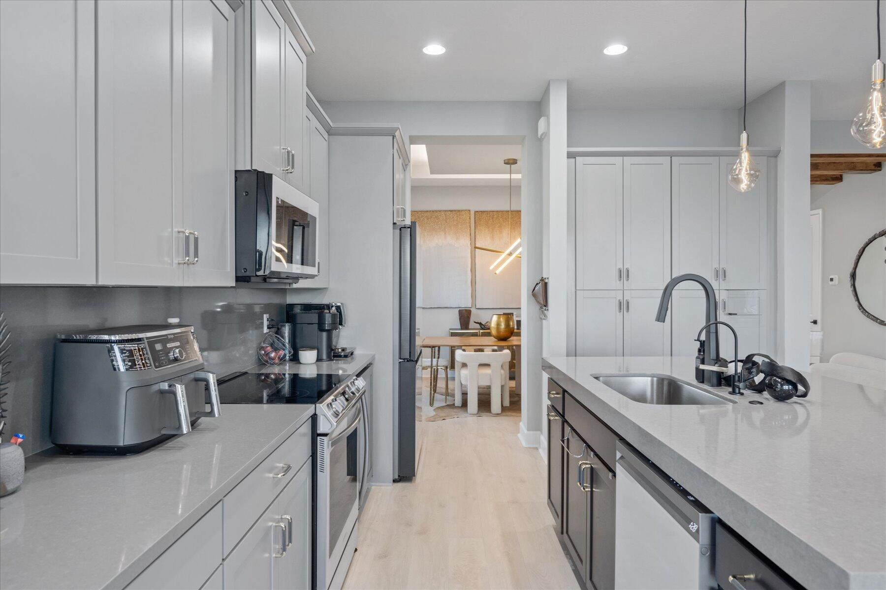 15113 Courtland Court