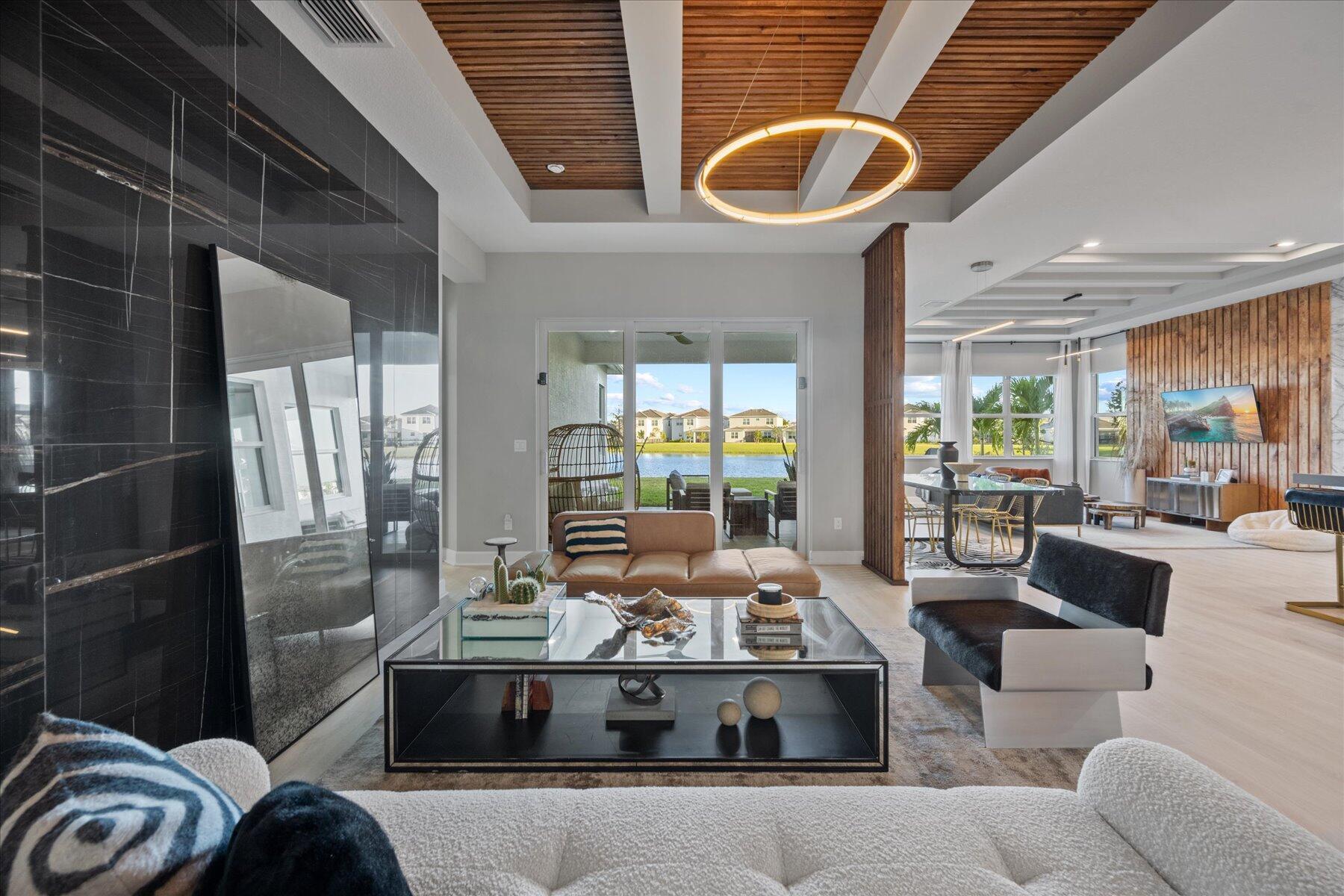 15113 Courtland Court