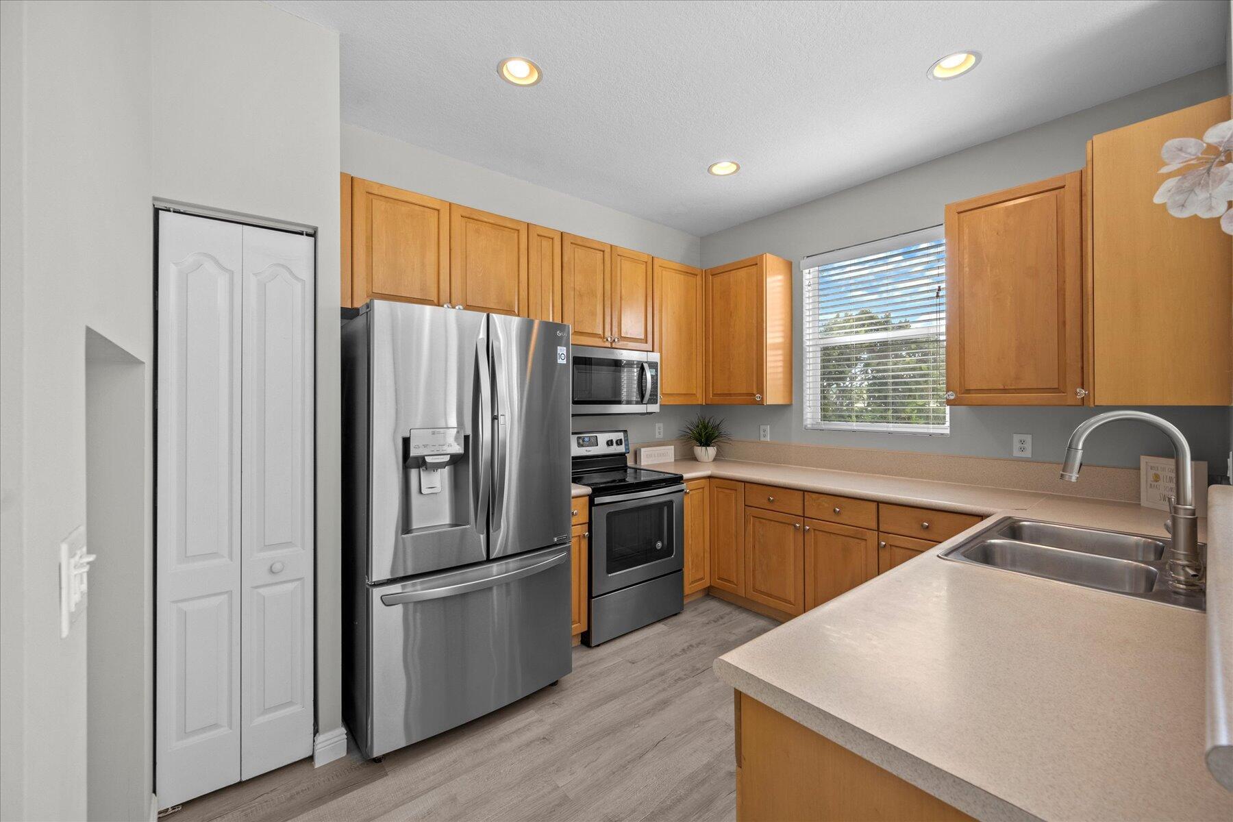 395 River Bluff Lane