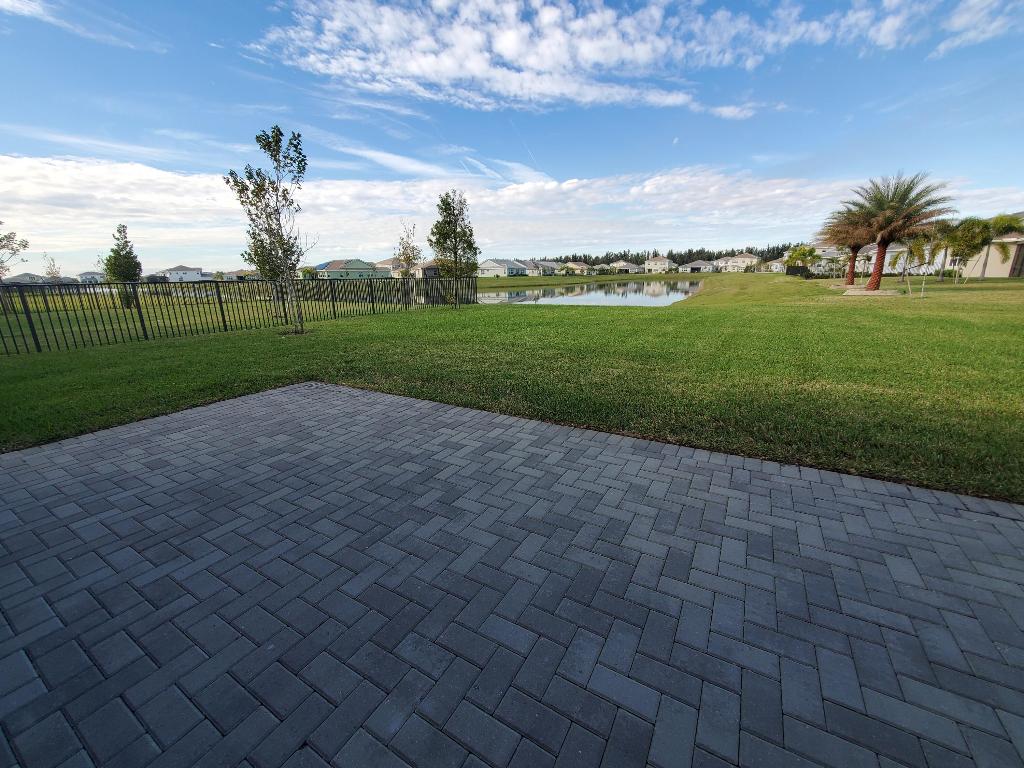 15151 Goldfinch Circle