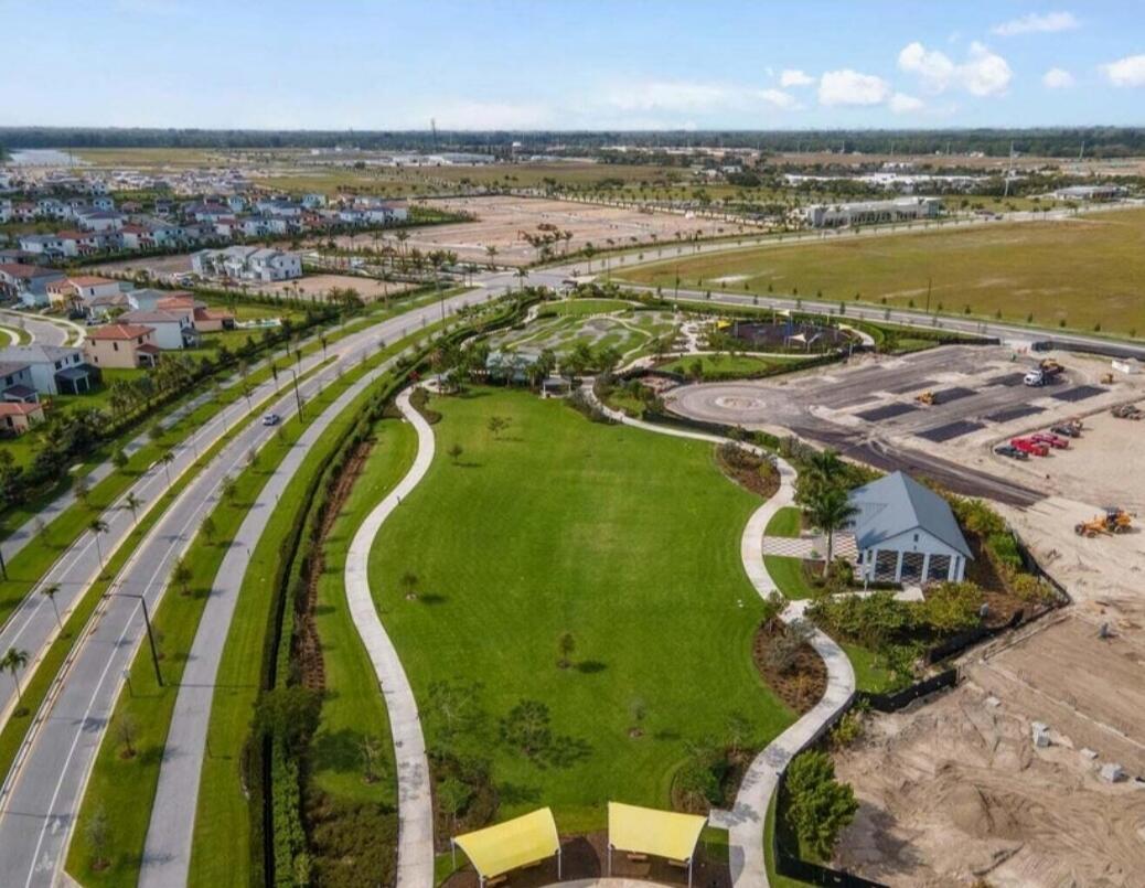 15810 Goldfinch Circle