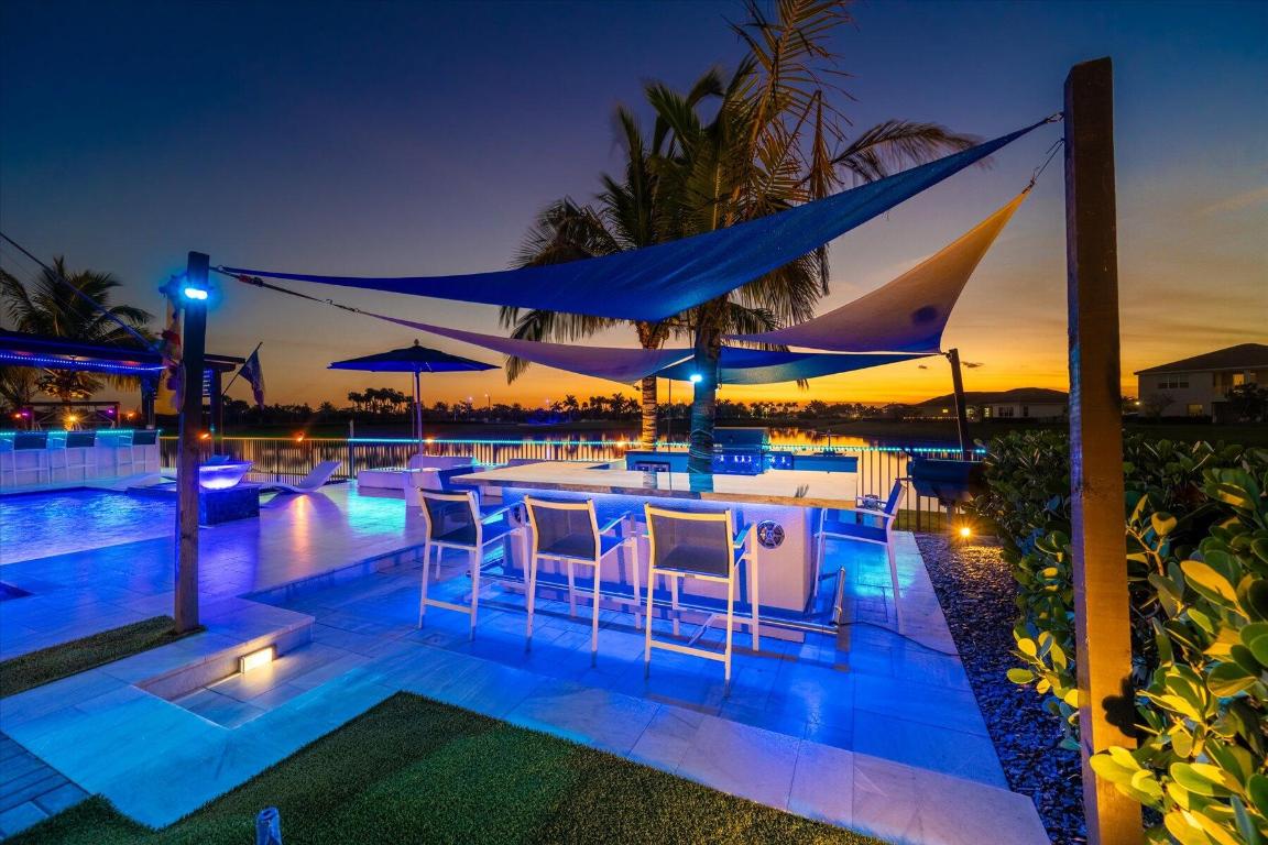 15810 Goldfinch Circle