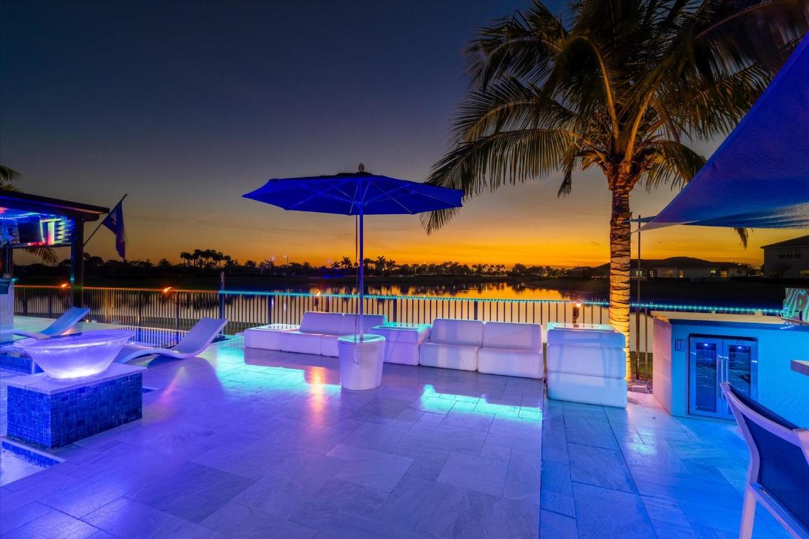 15810 Goldfinch Circle