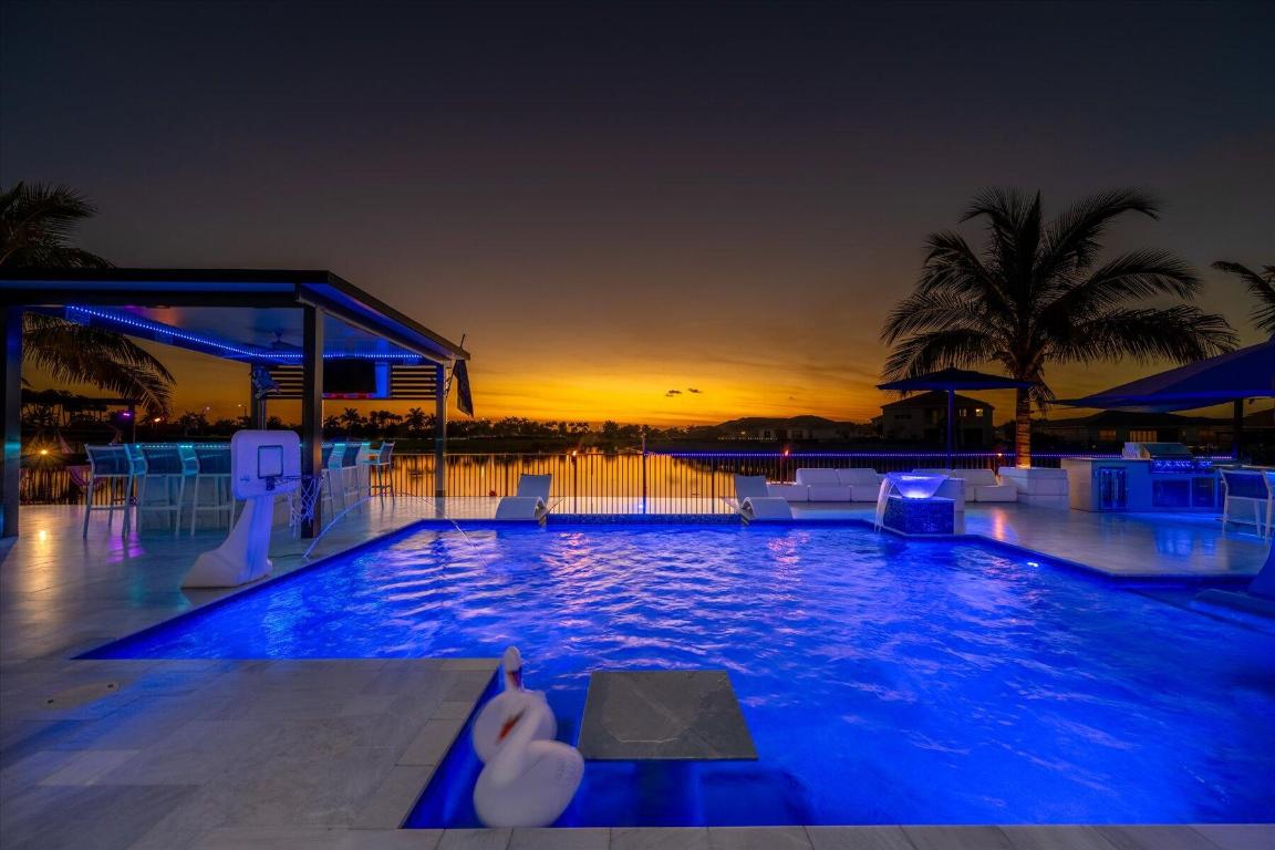 15810 Goldfinch Circle